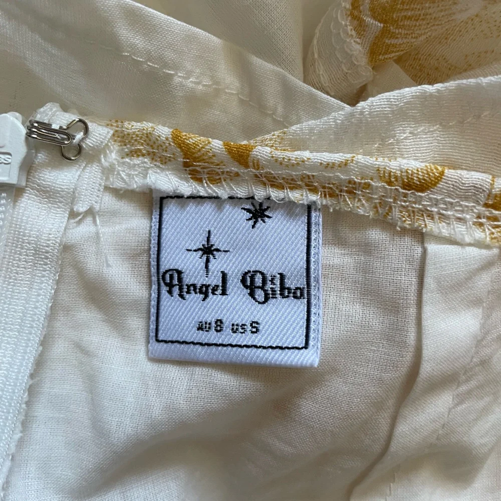 Hello Molly White and Gold Floral Jumpsuit - Picture 4 of 6